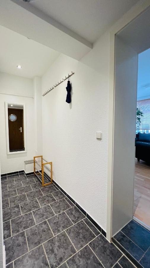 Grosses Und Helles Innenstadt Apartment - Ferienwohnung บาดฮอมบูร์ก ฟอร์ แดร์เฮอเฮอ ภายนอก รูปภาพ